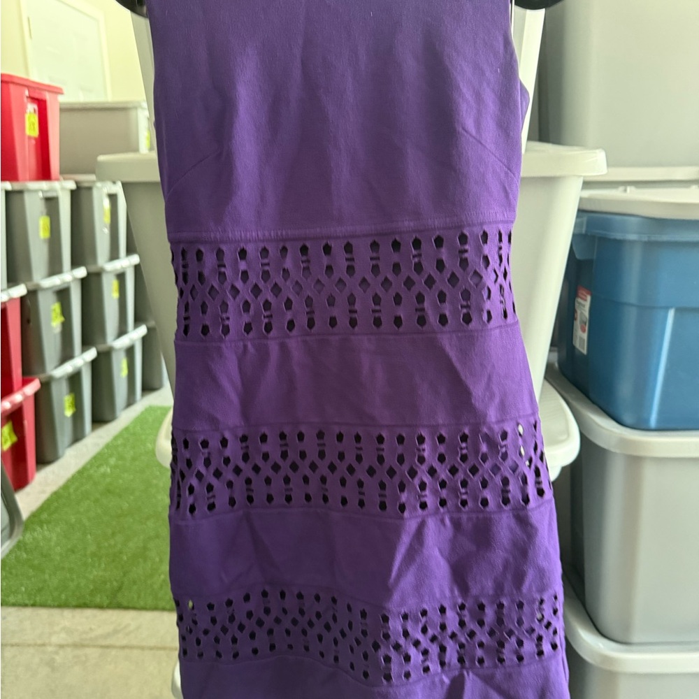 Laundry By Shelli Segal Purple Laser-Cut Sheath Dress